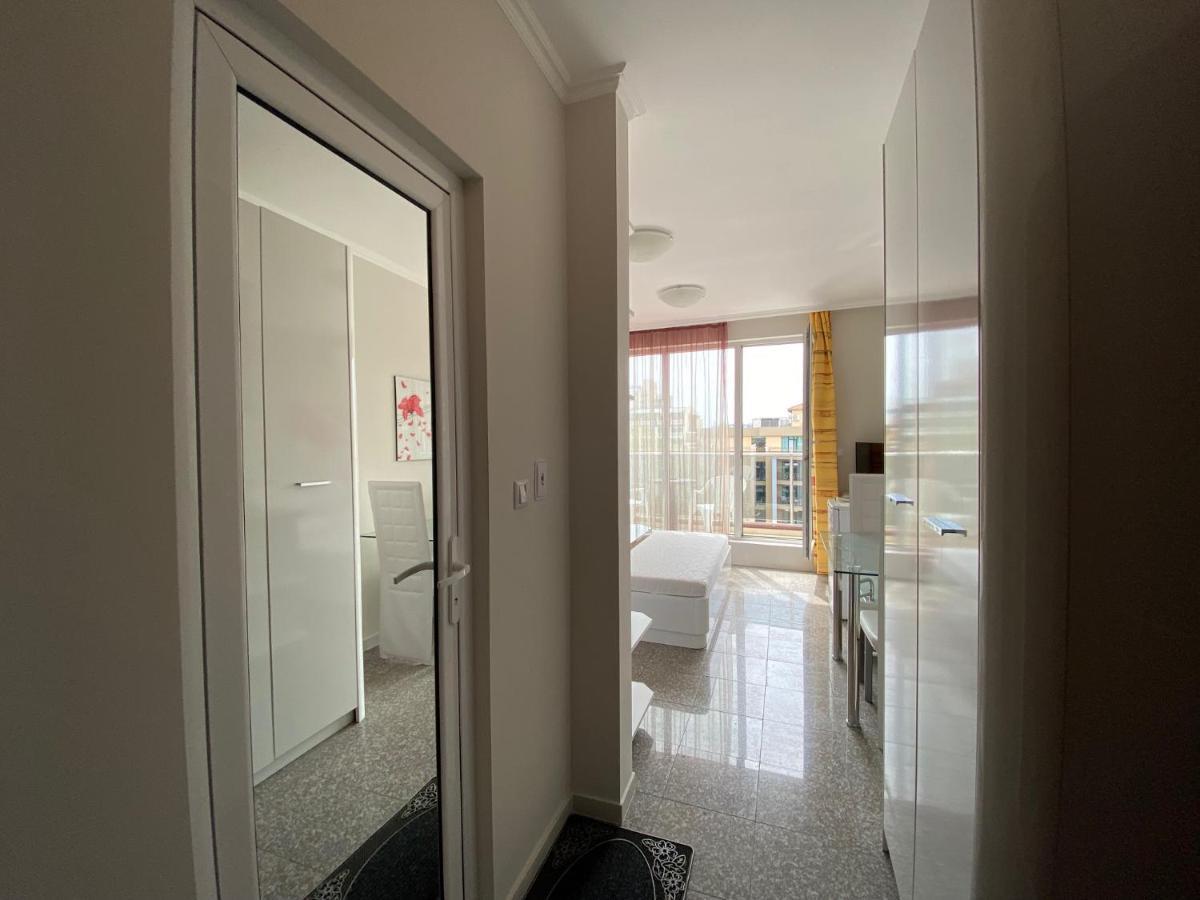 Admiral Plaza C52 Studio Солнечный берег Экстерьер фото