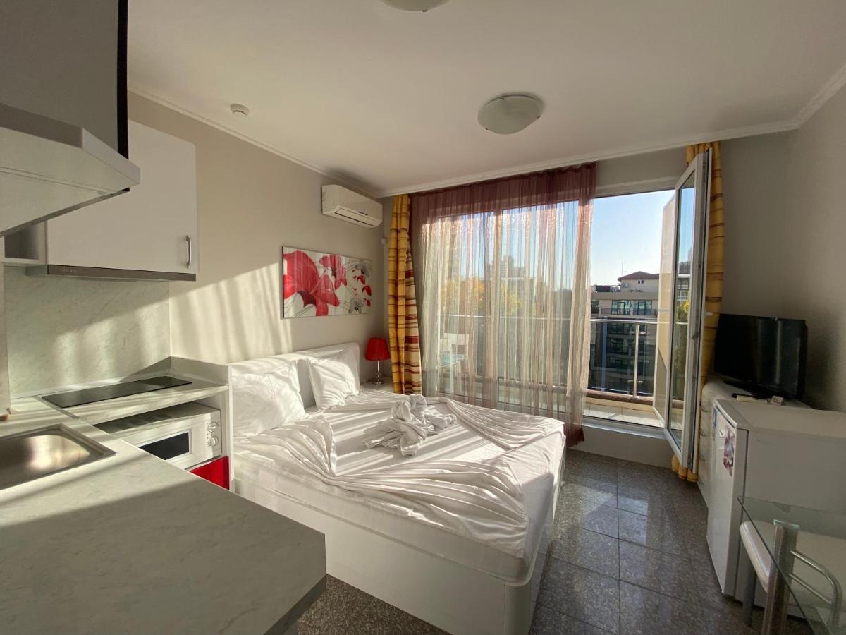 Admiral Plaza C52 Studio Солнечный берег Экстерьер фото